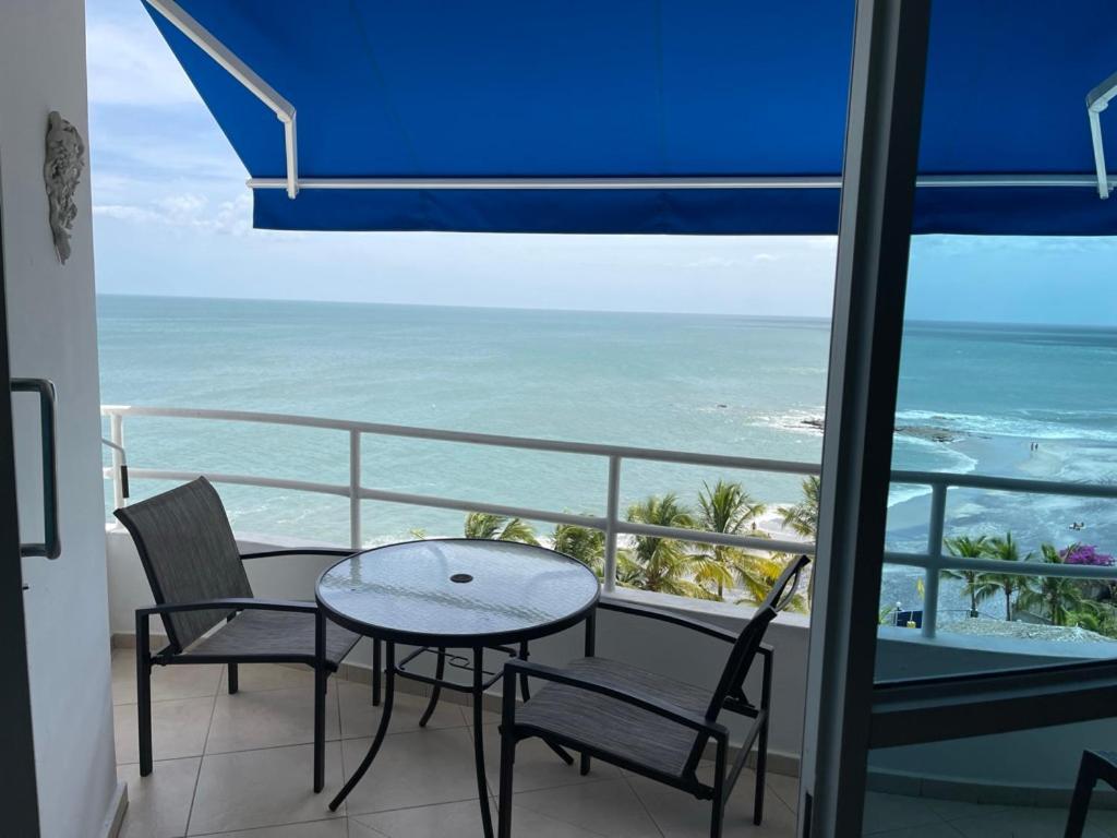 Solarium At Coronado Bay Oceanfront Apartments Плайя-Коронадо Экстерьер фото